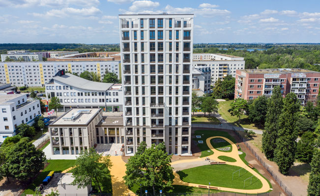 Service-Wohnen mit Einbauküche & Terrasse! - Photo 3