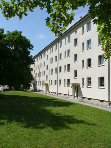 EINKAUFSZENTRUM SONNENWALL NUR 300 METER ENTFERNT! - Photo 1