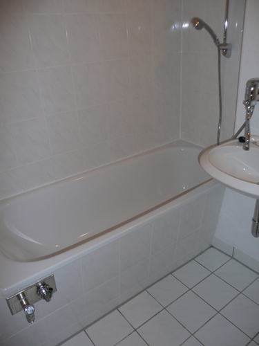 Einzug frühstens ab 15.01.2027 möglich. 1-Raumwohnung mit EBK - Photo 1