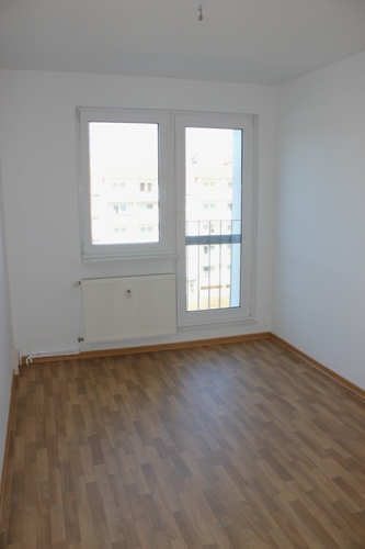 3-Raum-Wohnung mit super Einkaufsmöglichkeiten - Foto 1