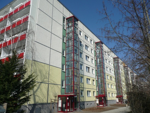 Hoch hinaus! Geräumige 3-Raum-Wohnung mit Aufzug! - Photo 4